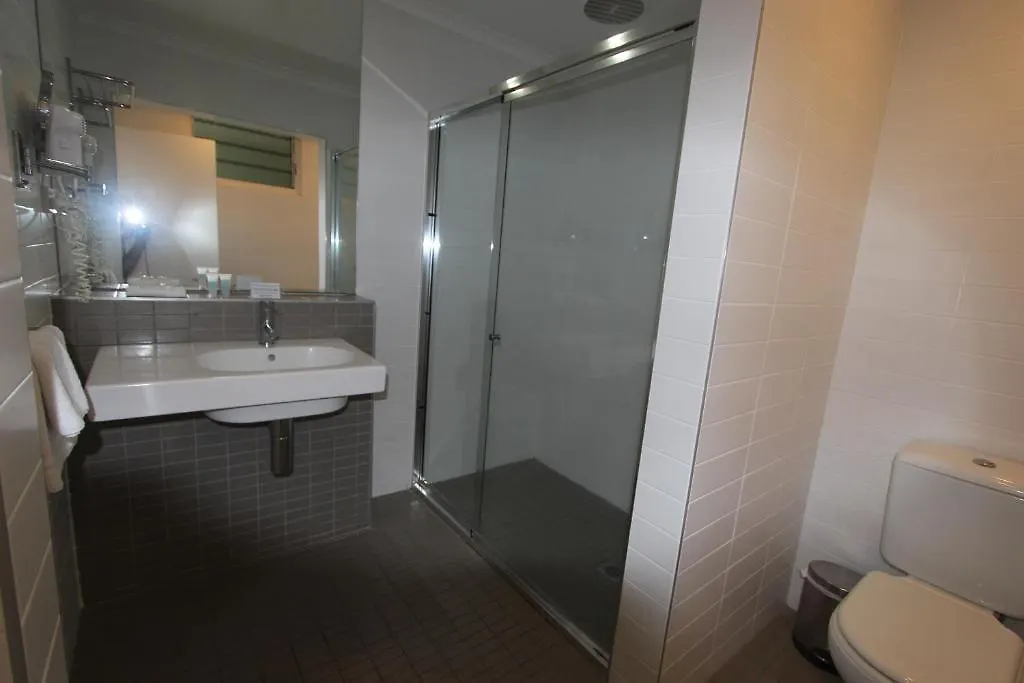 Shoredrive Motel Townsville 3*,  Australia