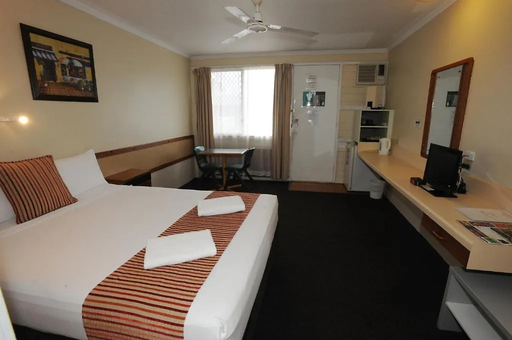 Shoredrive Motel Townsville 3*,  Australia