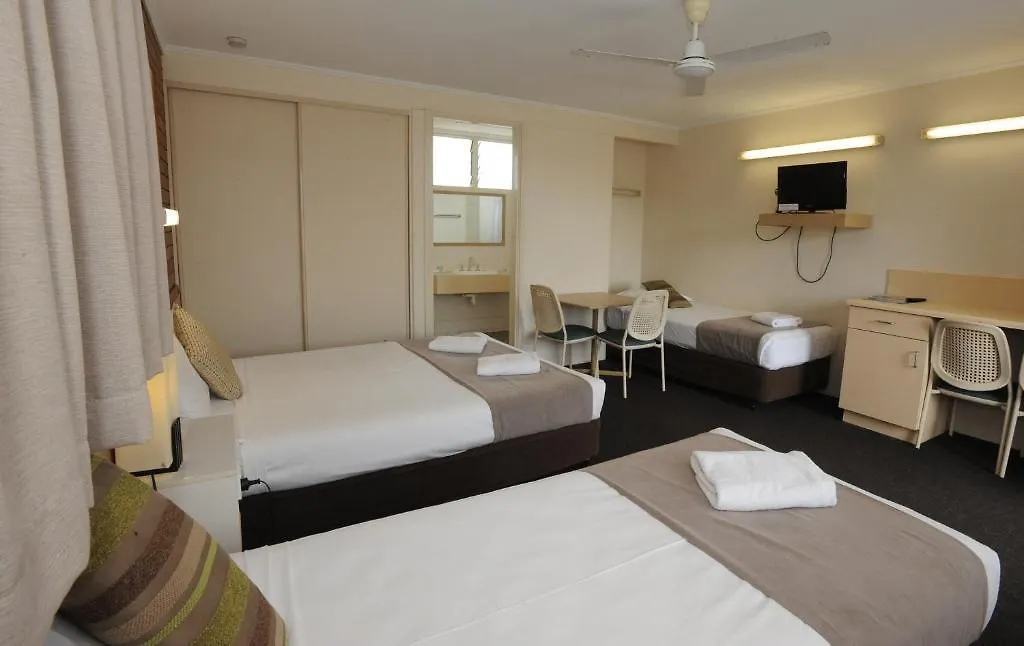 Shoredrive Motel Townsville 3*,